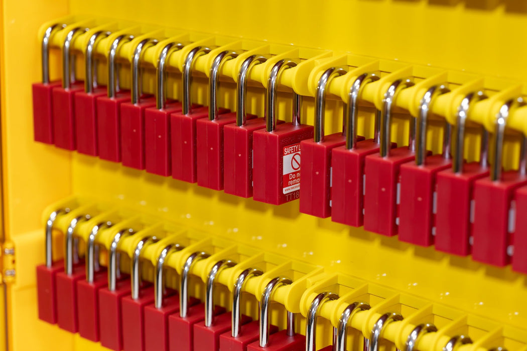 60 Hook Lockout Station